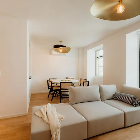 Mary Pink - No 2c - Elegant Two-bedroom Apartment Lissabon