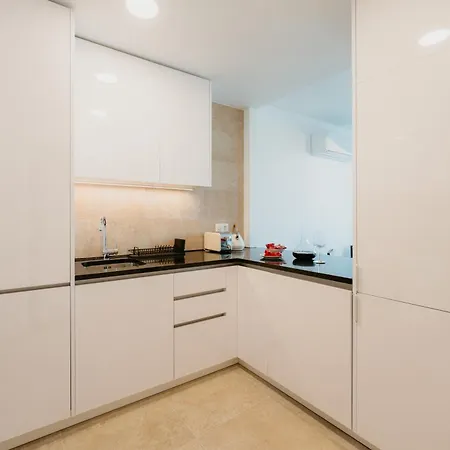 Mary Pink - No 2c - Elegant Two-bedroom ליסבון